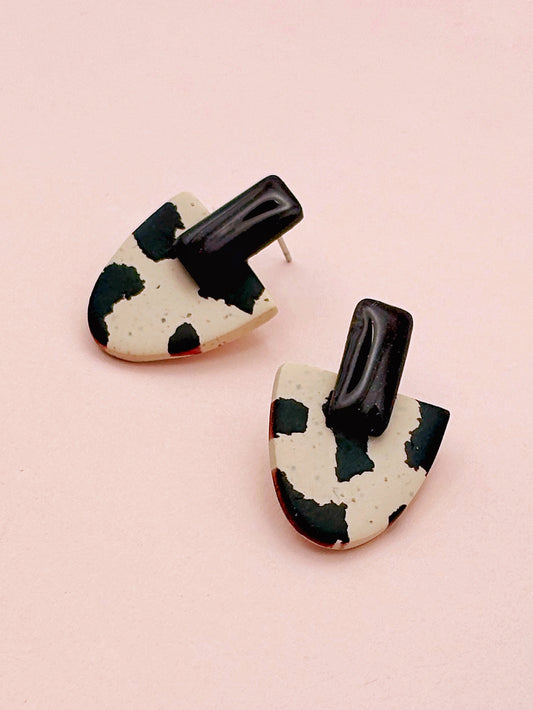 Stud tacheté