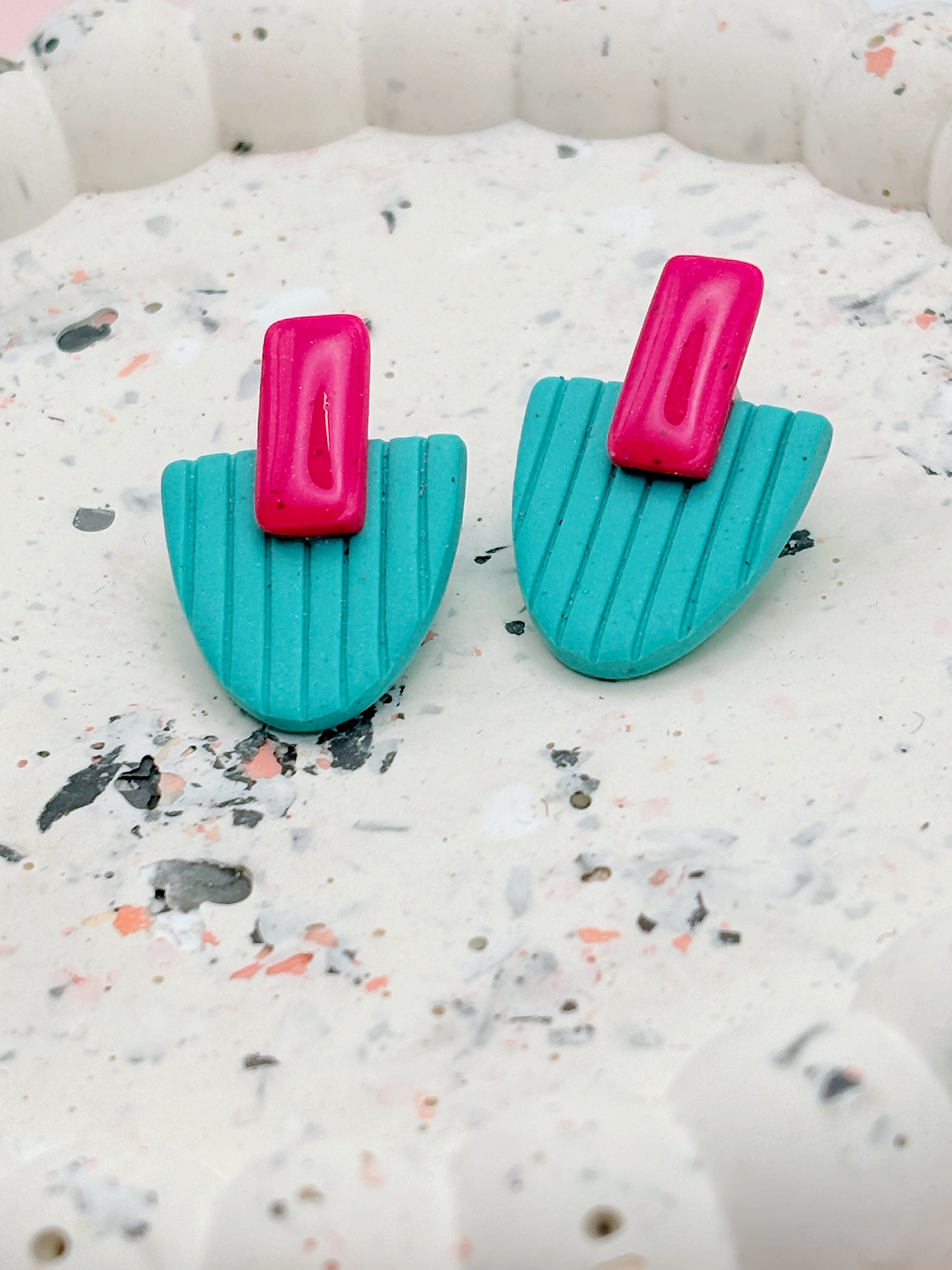 Stud Magenta et Cyan