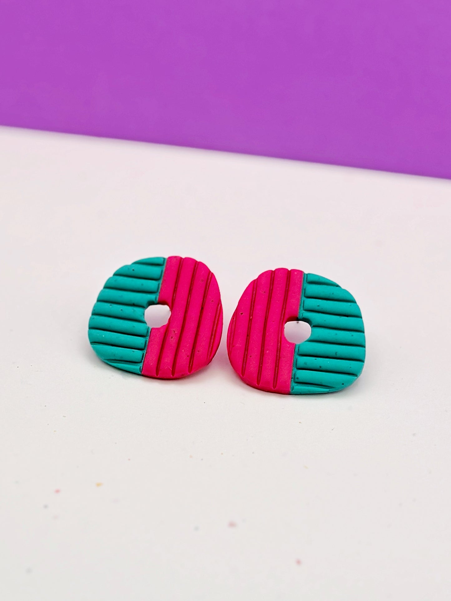 Stud Color Block